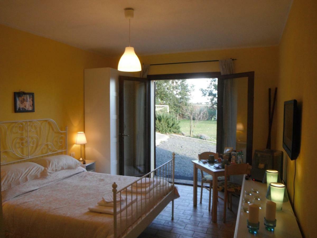 Locanda Degli Etruschi Montalto di Castro Exterior foto